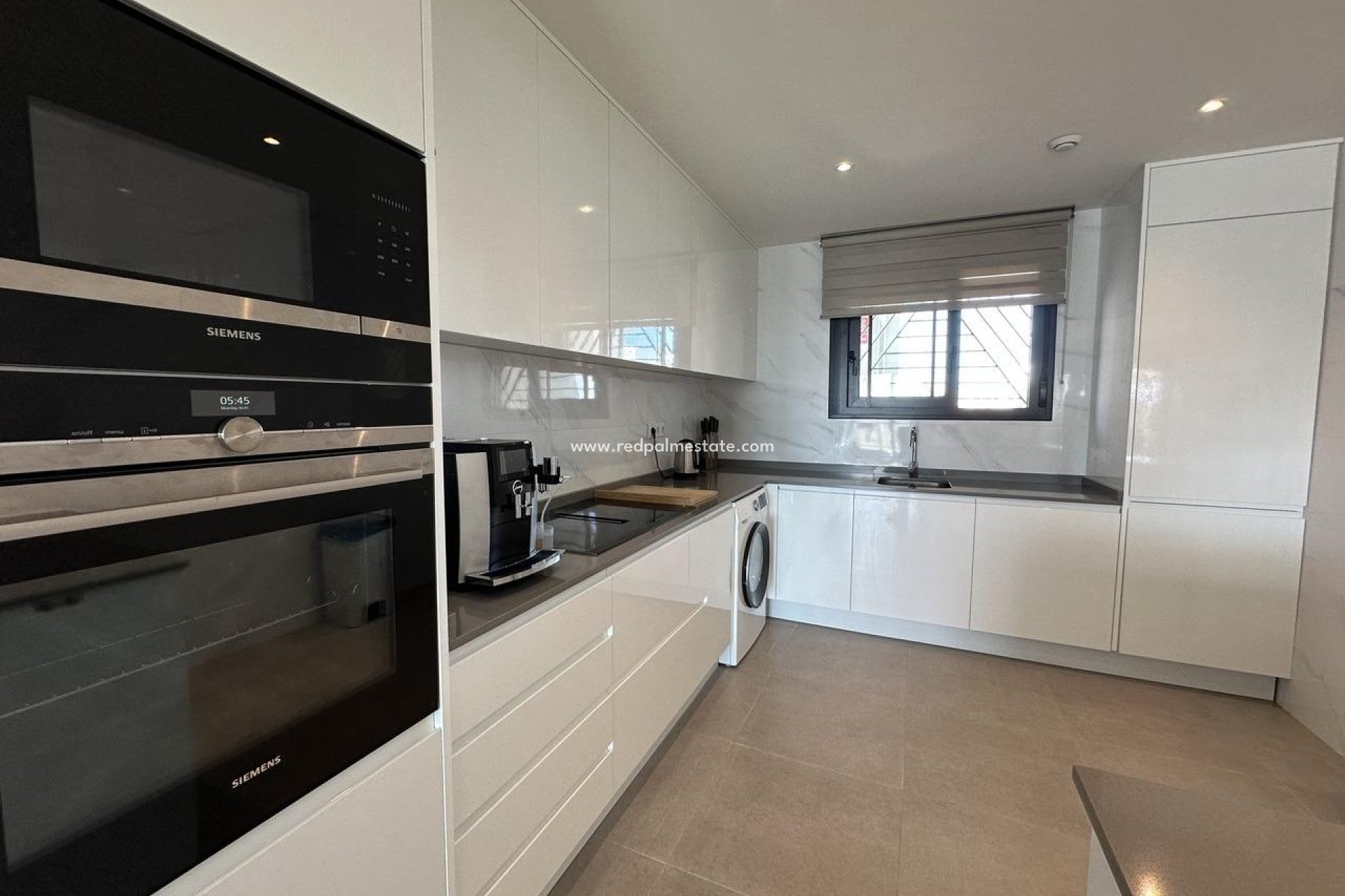 Återförsäljning - Lägenhet -
Orihuela Costa