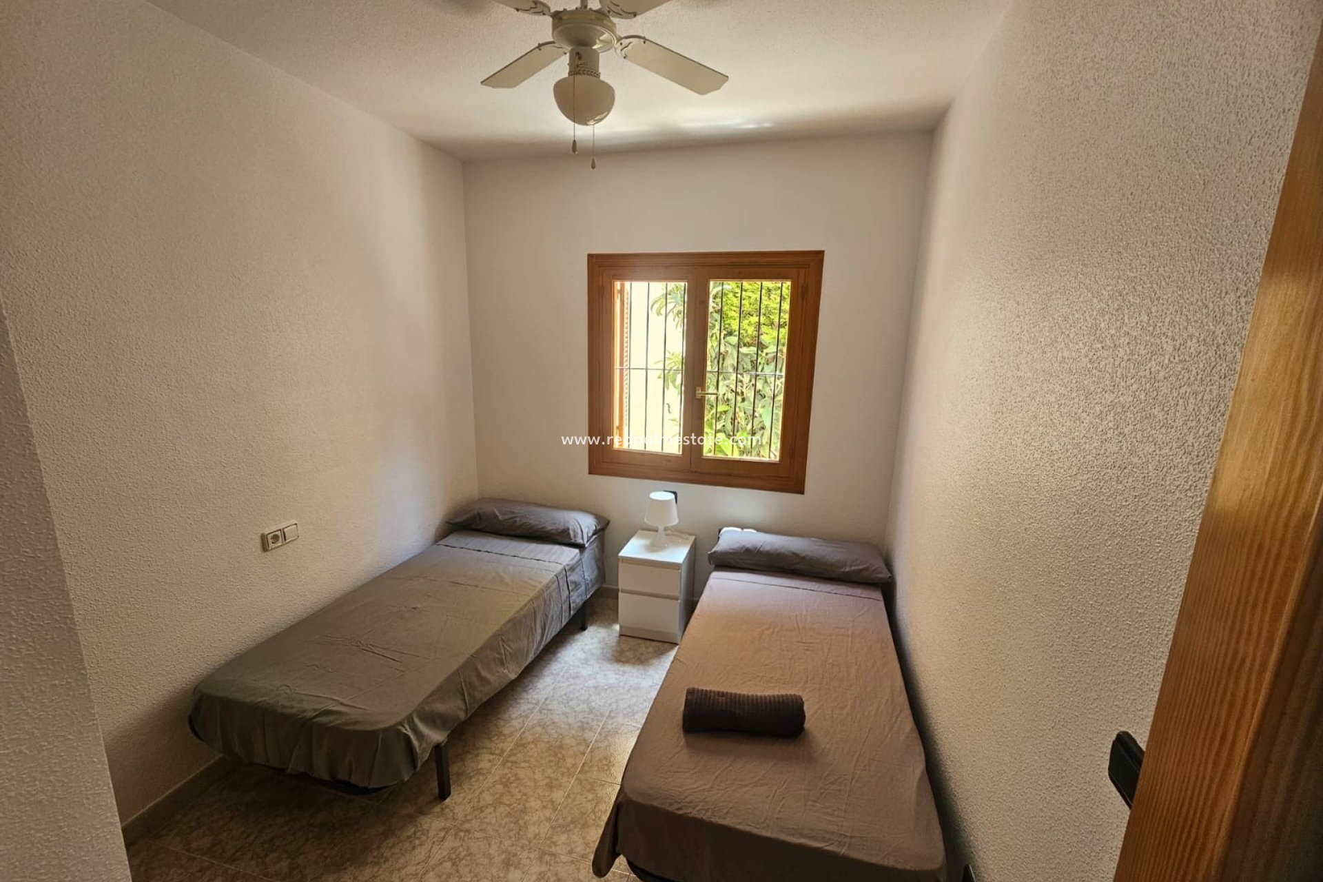 Återförsäljning - Lägenhet -
Orihuela Costa