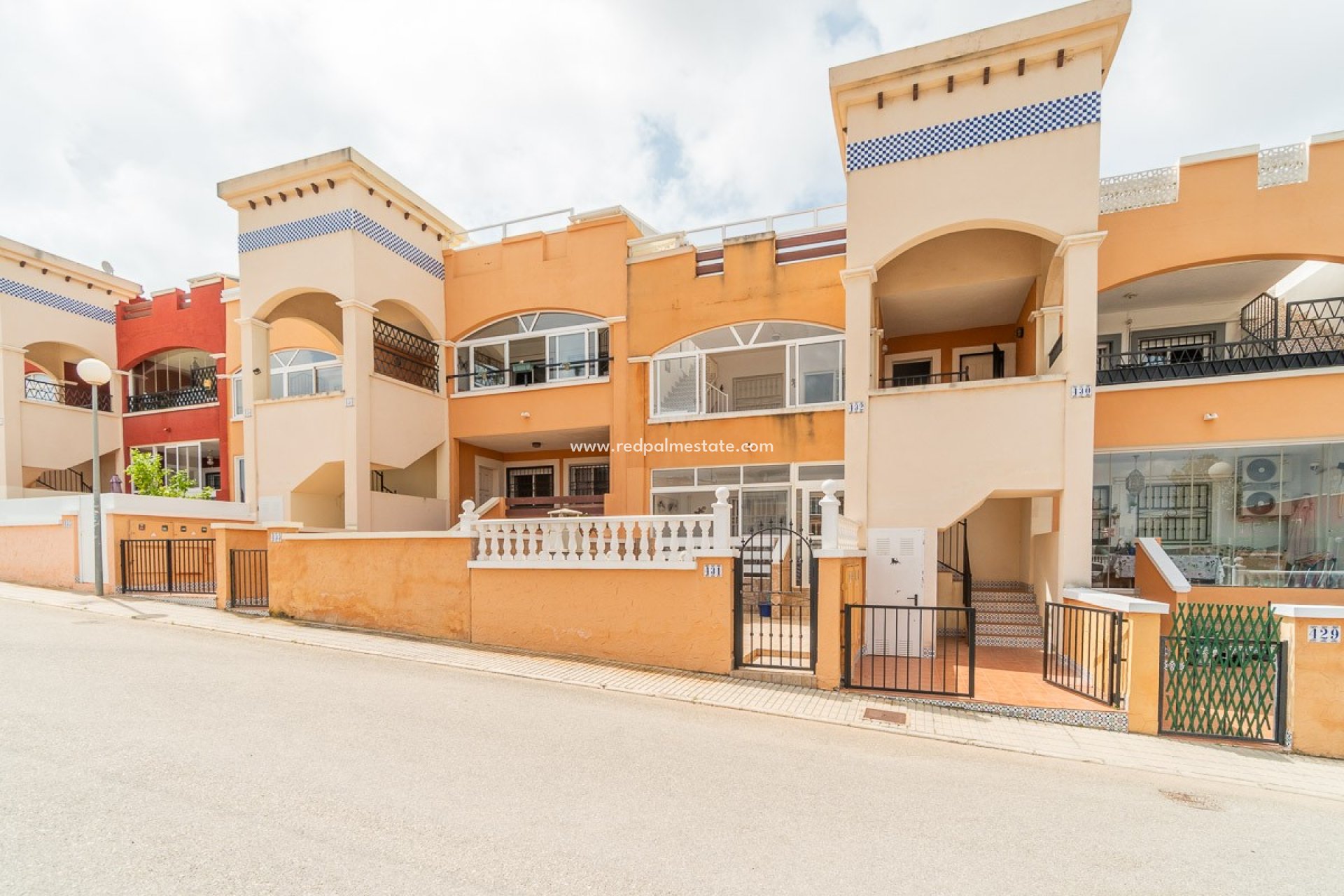 Återförsäljning - Lägenhet -
Orihuela Costa