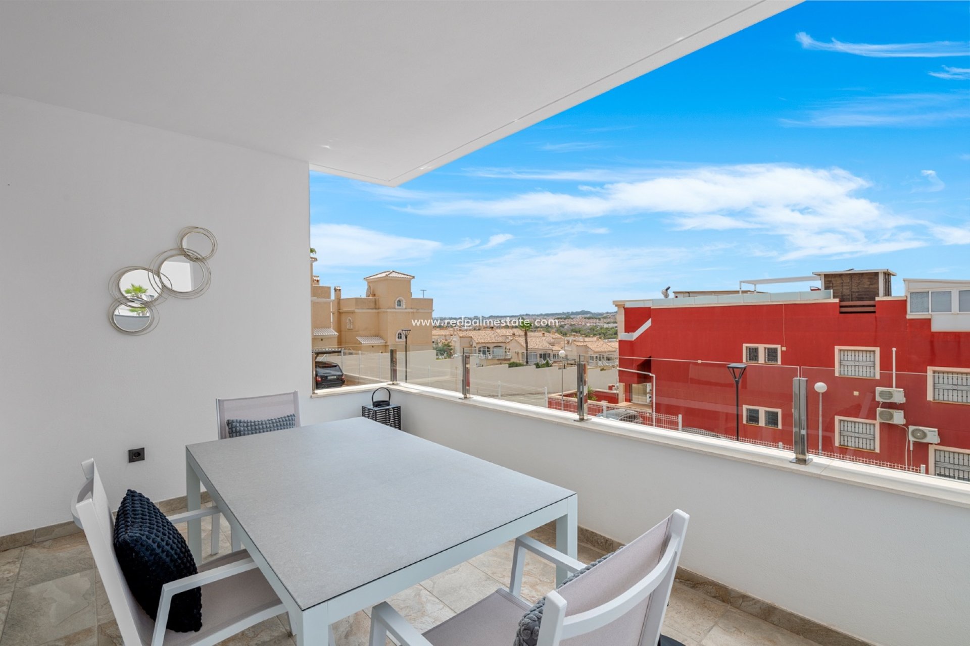 Återförsäljning - Lägenhet -
Orihuela - Inland