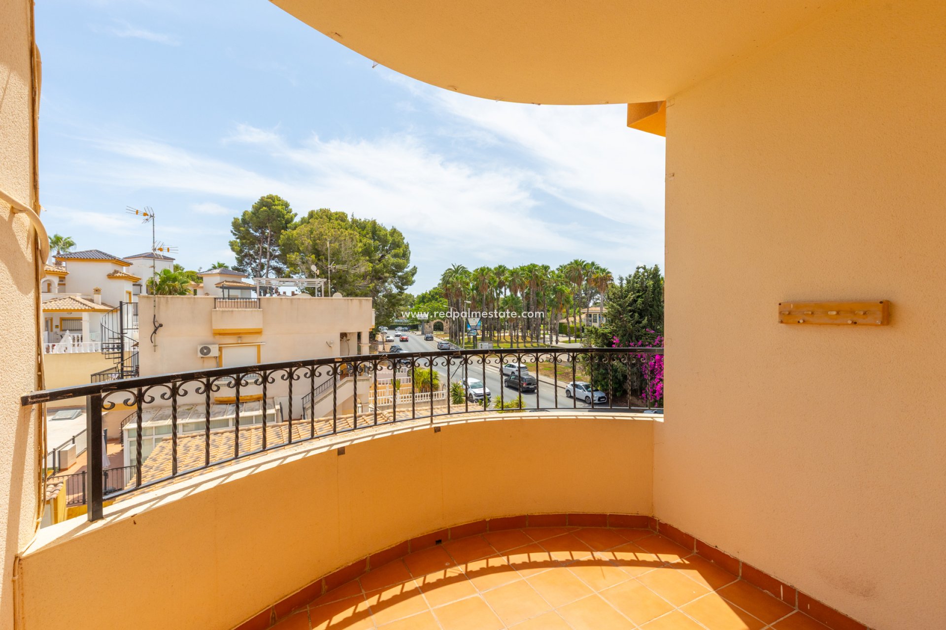 Återförsäljning - Lägenhet -
Orihuela - Inland