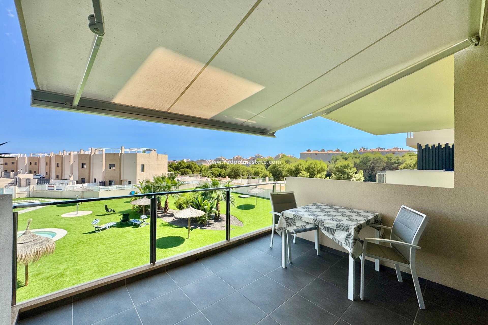 Återförsäljning - Lägenhet -
Orihuela - Inland