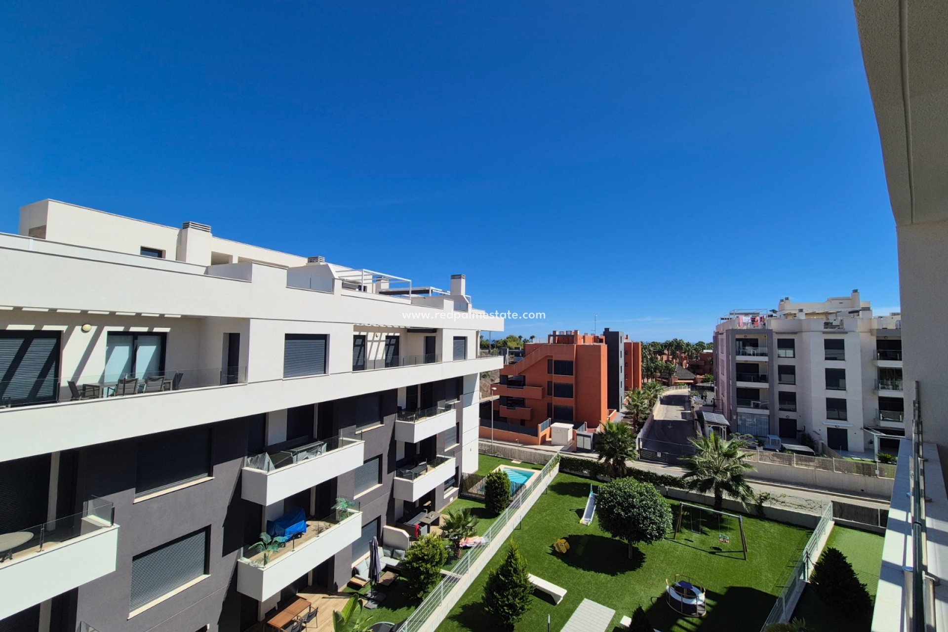 Återförsäljning - Lägenhet -
Orihuela - Inland