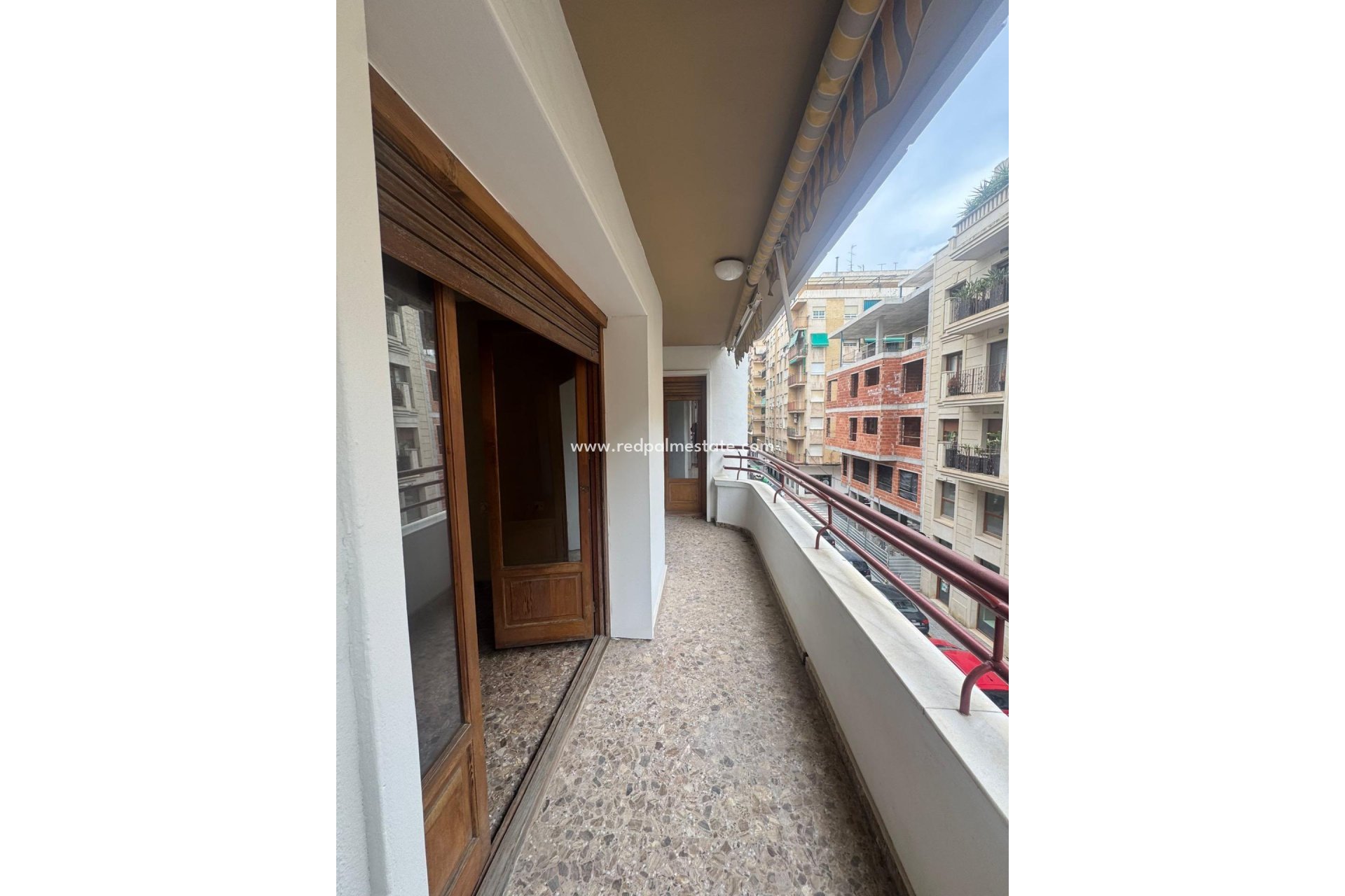 Återförsäljning - Lägenhet -
Orihuela - Zona Centro