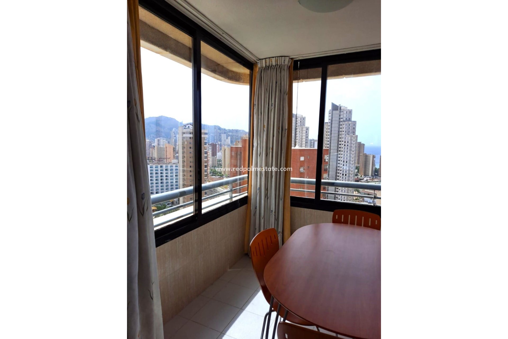 Återförsäljning - Lägenhet Penthouse -
Benidorm - Costa Blanca