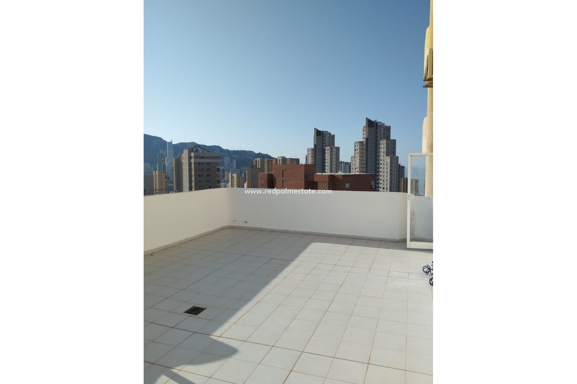 Återförsäljning - Lägenhet Penthouse -
Benidorm - Costa Blanca