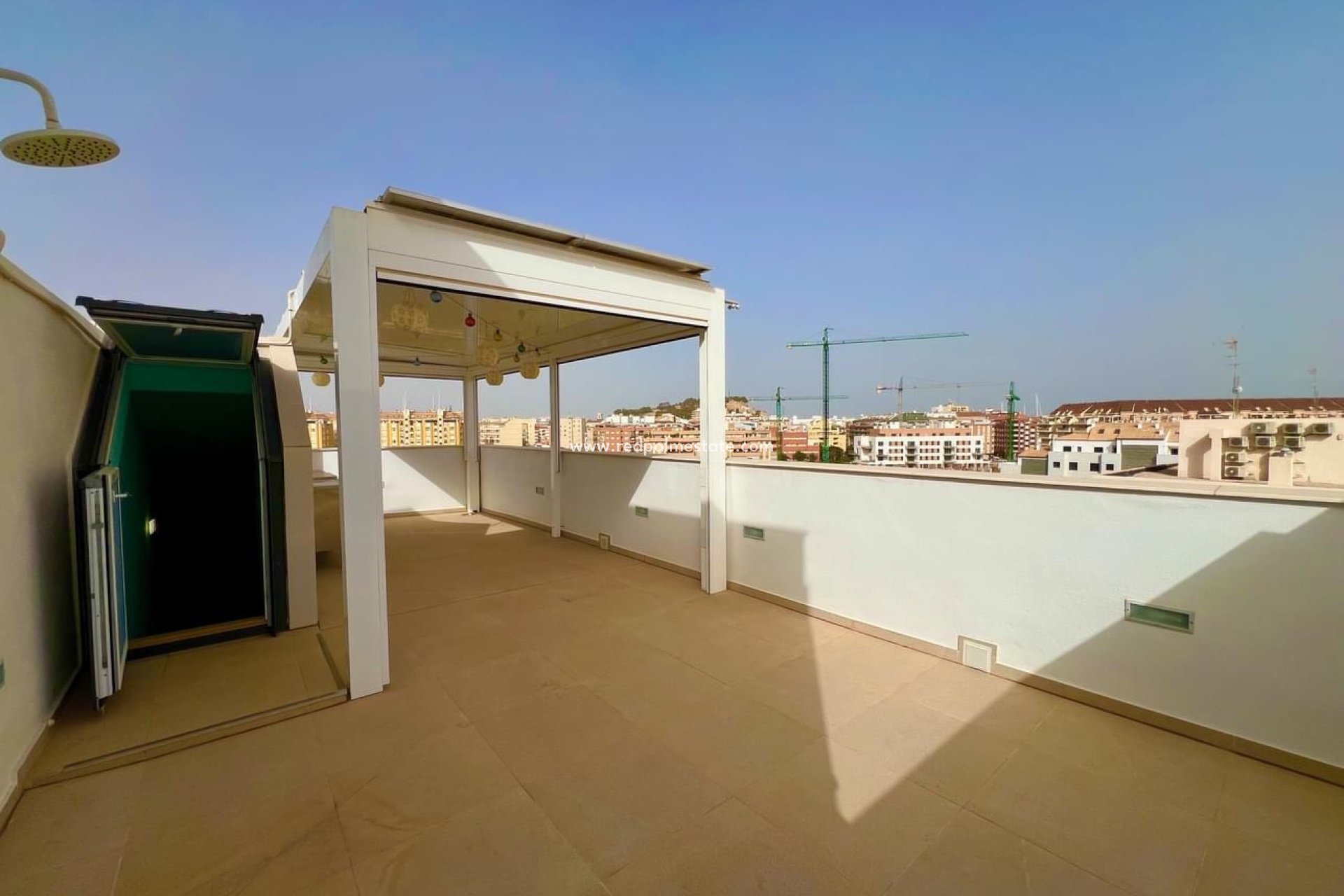 Återförsäljning - Lägenhet Penthouse -
Denia - Costa Blanca