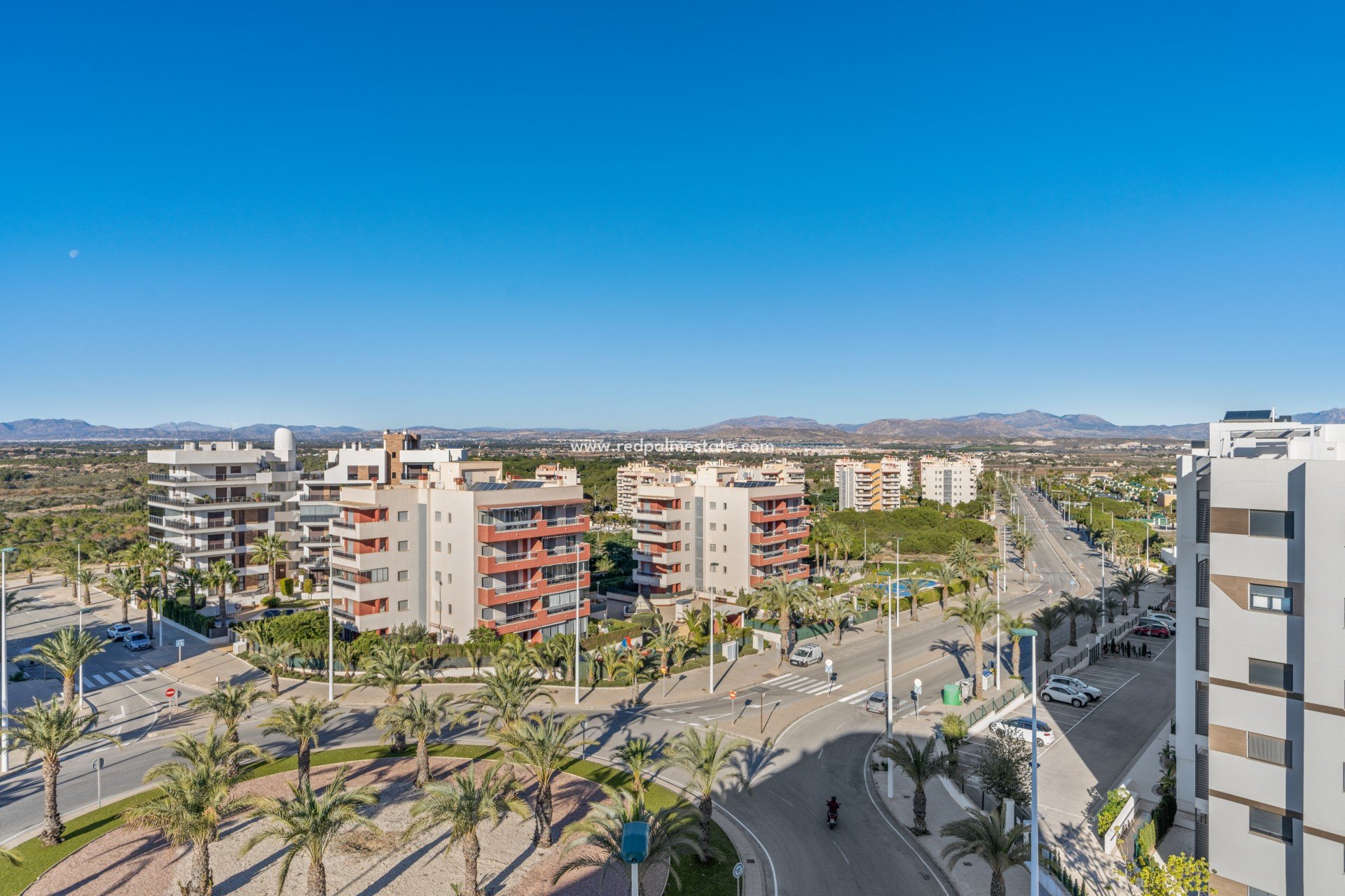 Återförsäljning - Lägenhet Penthouse -
Gran Alacant - Arenales del Sol