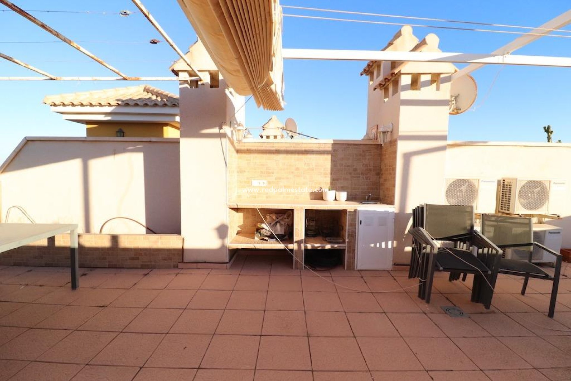 Återförsäljning - Lägenhet Penthouse -
Orihuela Costa - Campoamor