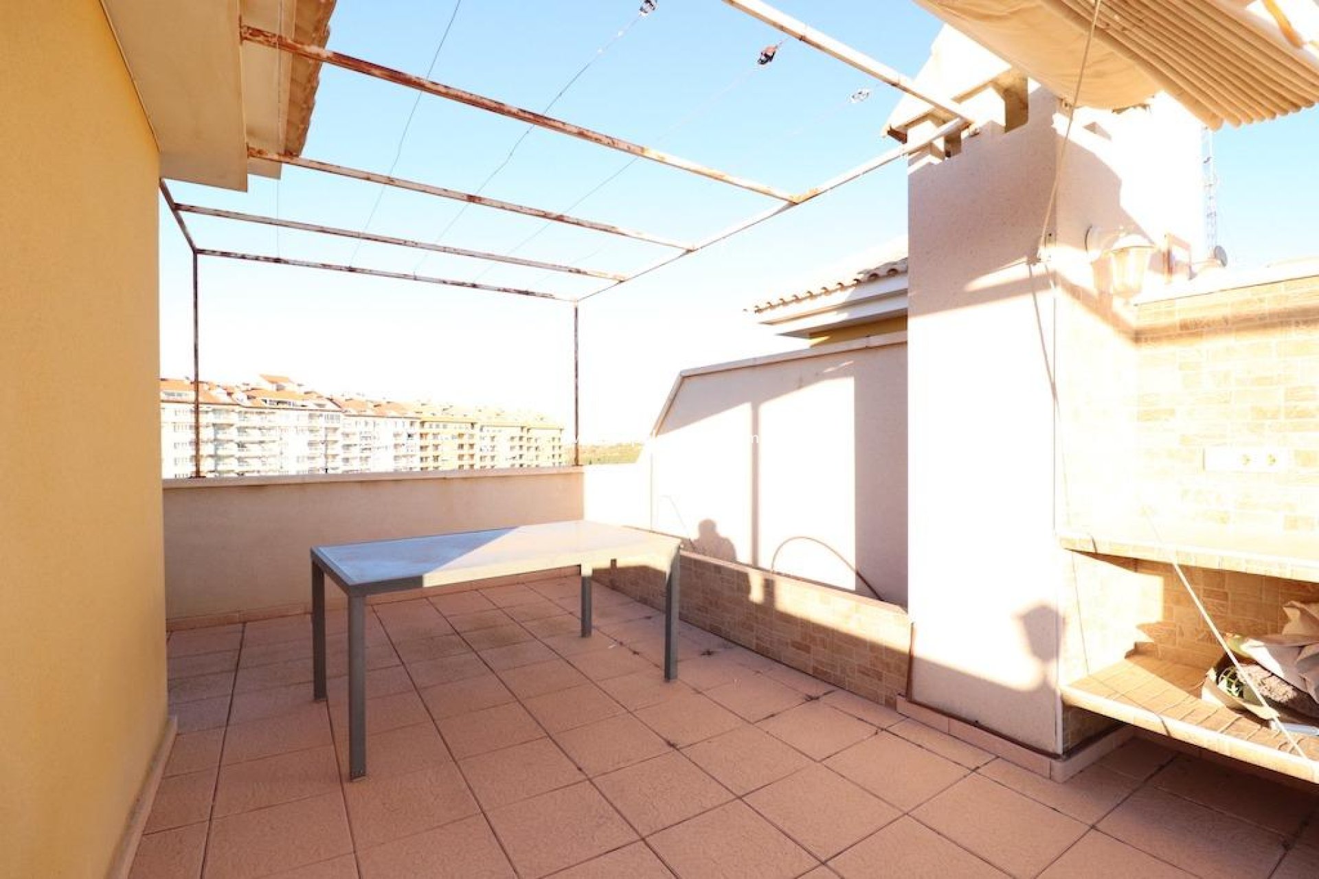 Återförsäljning - Lägenhet Penthouse -
Orihuela Costa - Campoamor