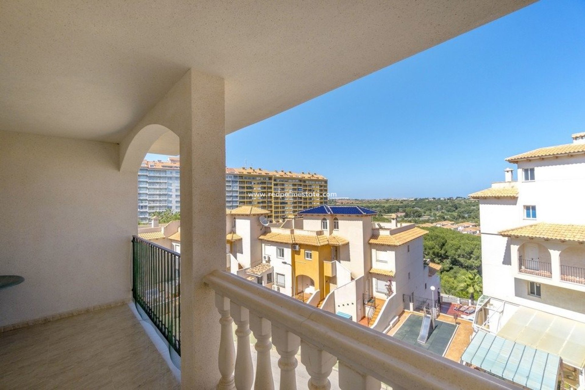 Återförsäljning - Lägenhet Penthouse -
Orihuela Costa - Campoamor