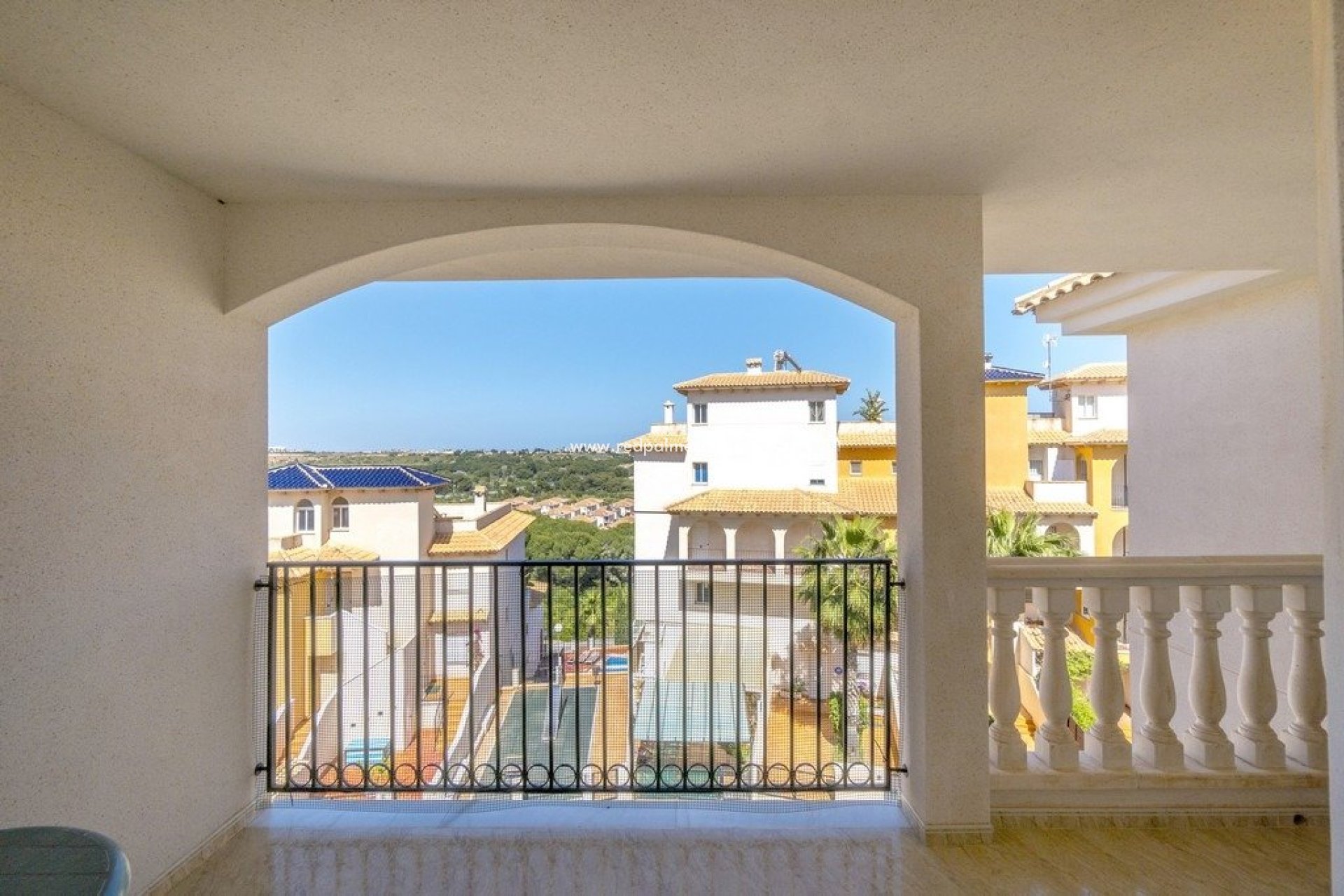 Återförsäljning - Lägenhet Penthouse -
Orihuela Costa - Campoamor