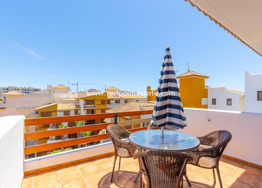 Återförsäljning - Lägenhet Penthouse -
Orihuela Costa - Costa Blanca