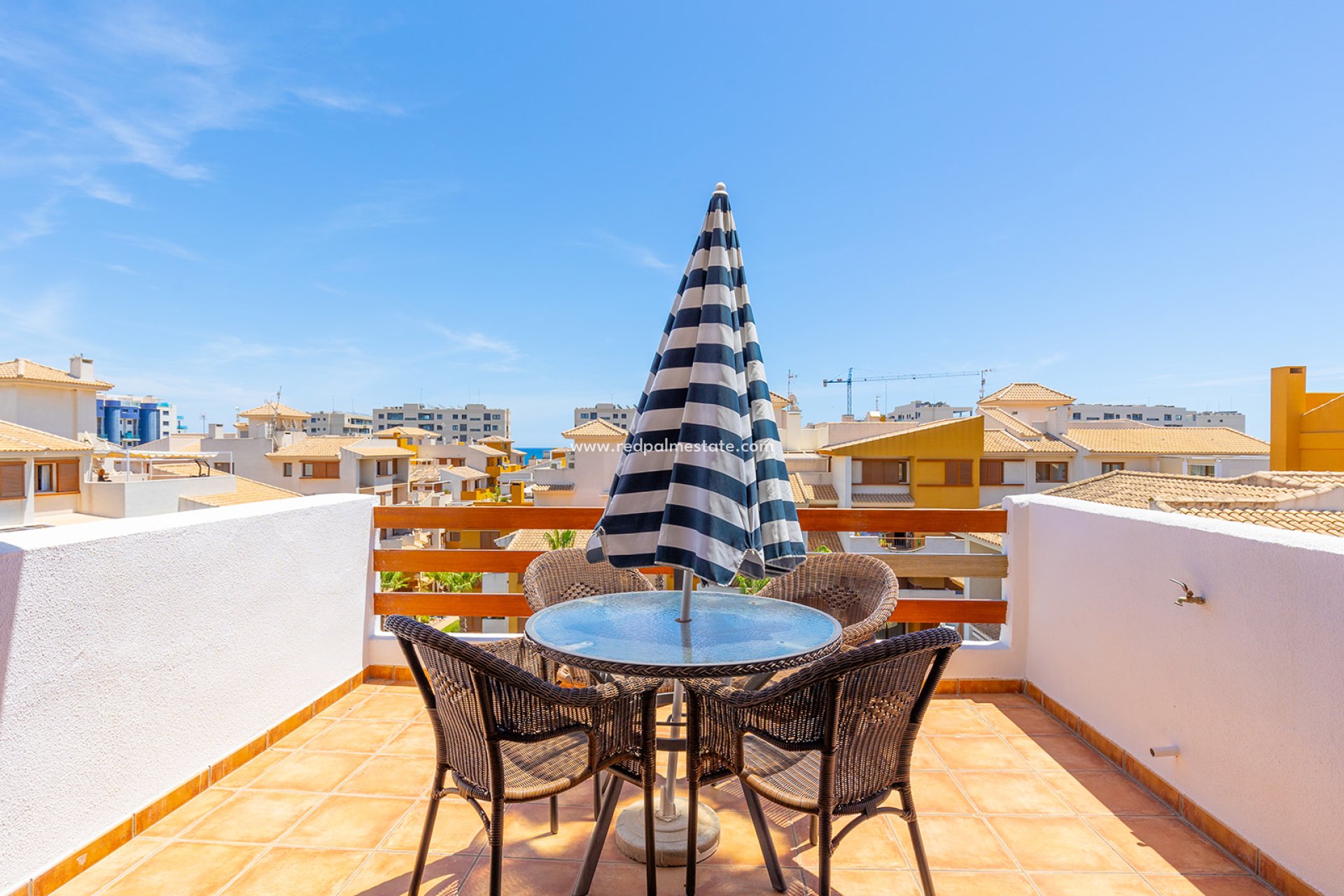 Återförsäljning - Lägenhet Penthouse -
Orihuela Costa - Costa Blanca