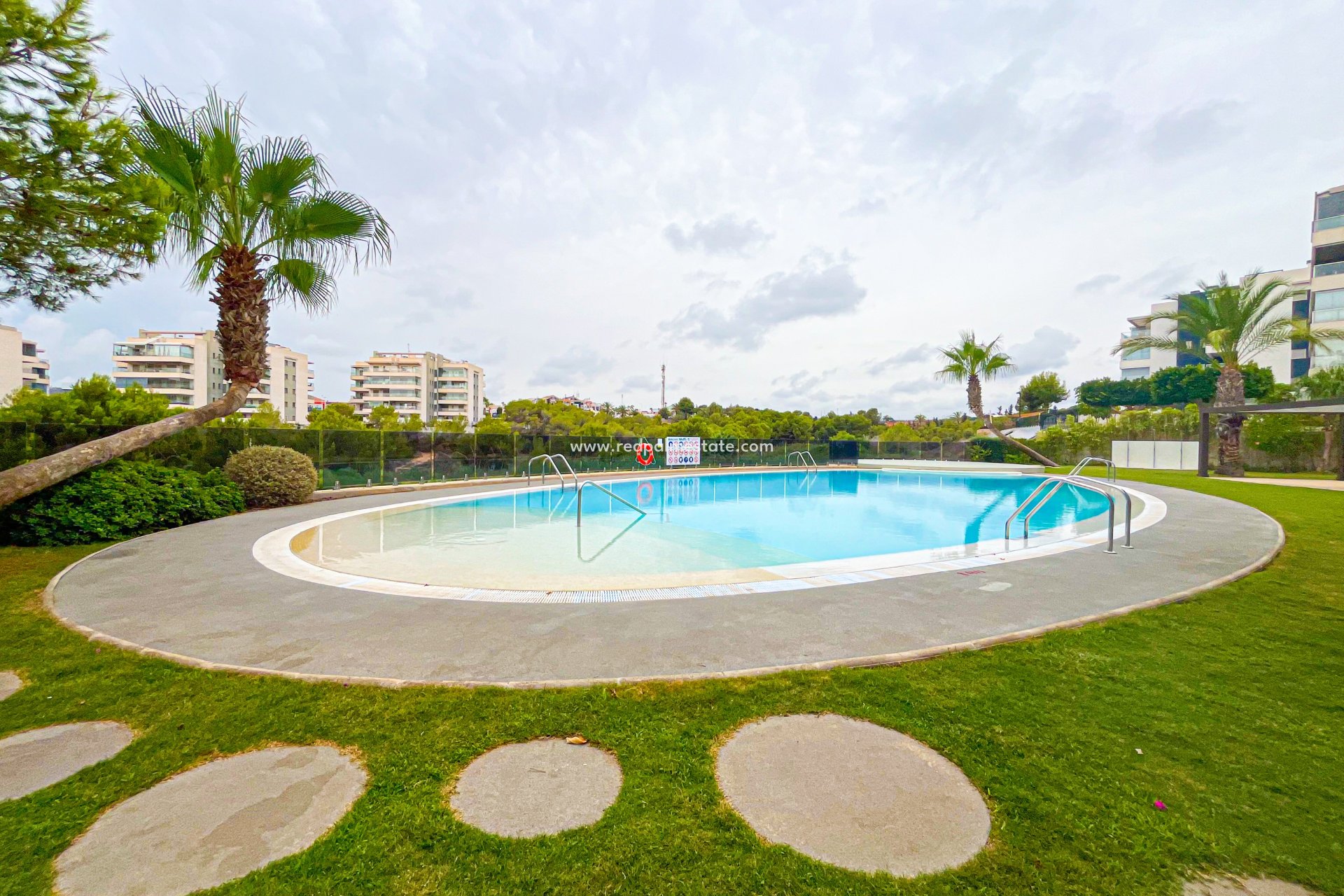 Återförsäljning - Lägenhet Penthouse -
Orihuela Costa - Costa Blanca