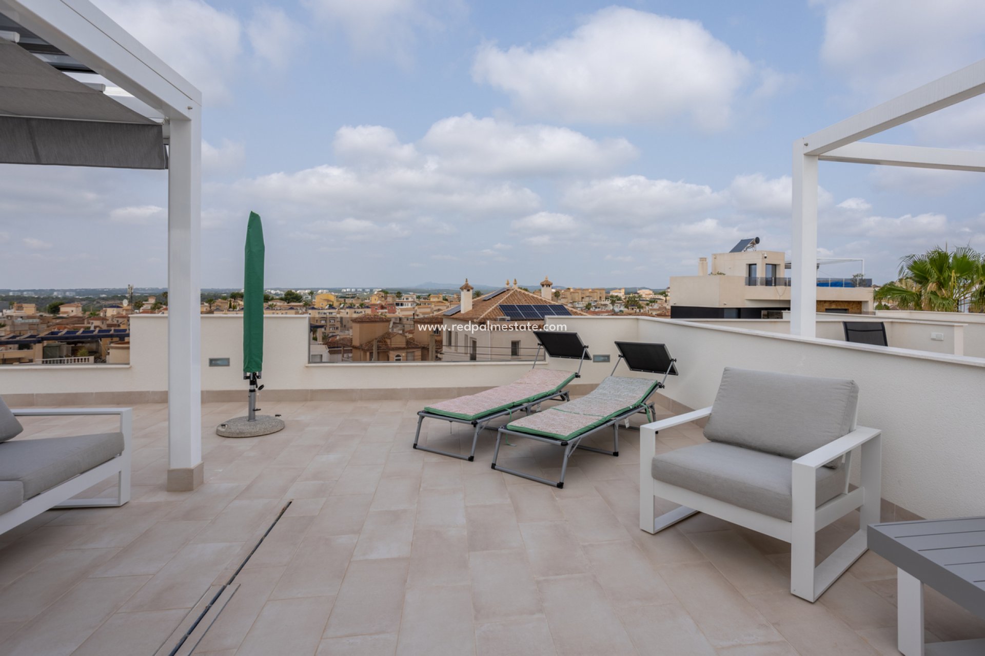 Återförsäljning - Lägenhet Penthouse -
Orihuela Costa - Costa Blanca