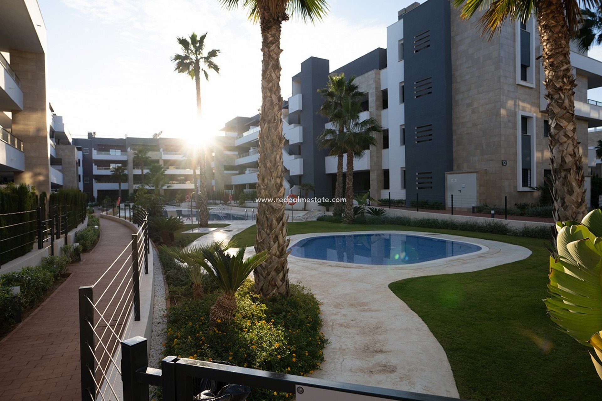 Återförsäljning - Lägenhet Penthouse -
Orihuela Costa - Playa Flamenca