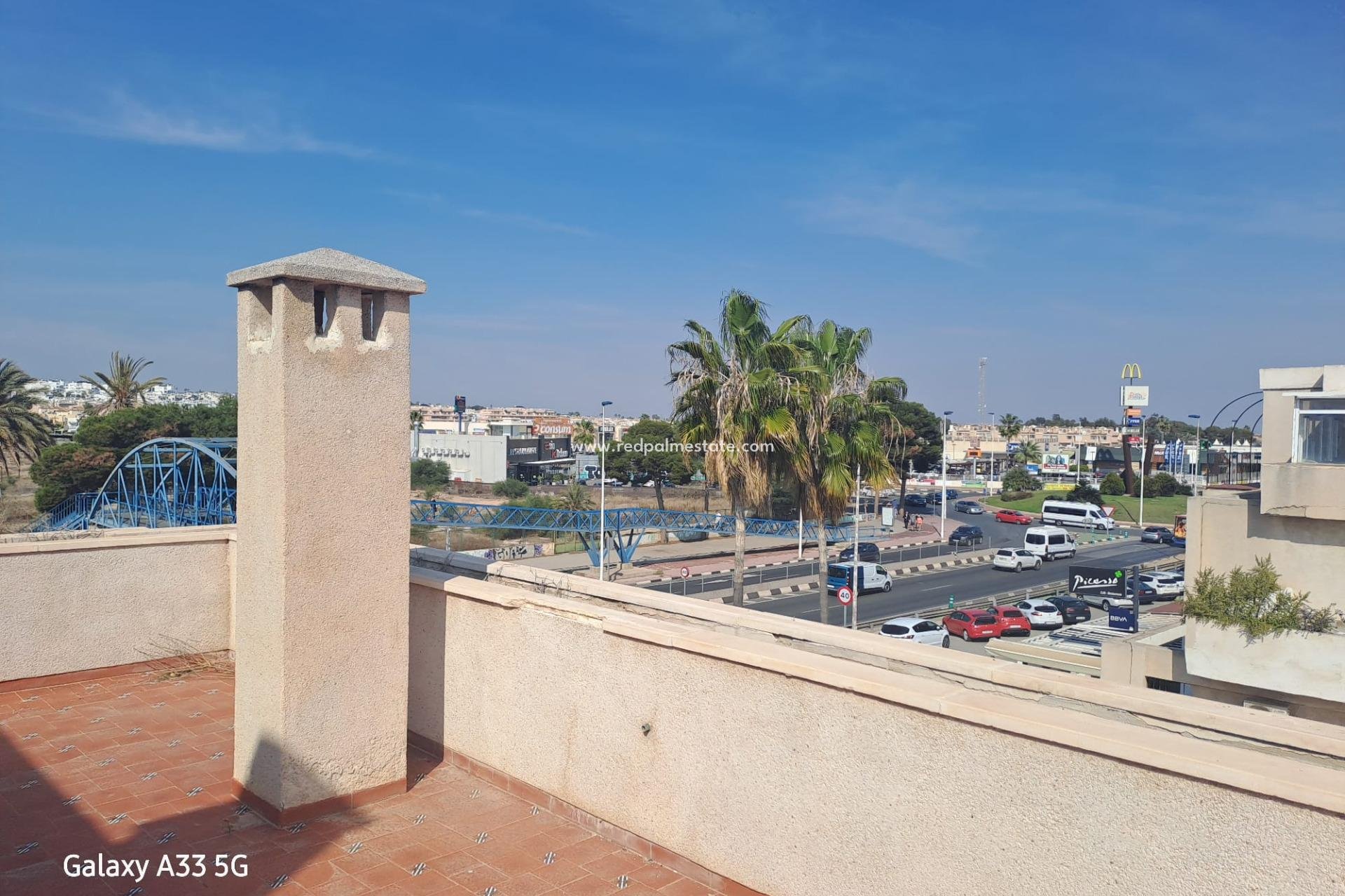 Återförsäljning - Lägenhet Penthouse -
Orihuela Costa - Punta Prima