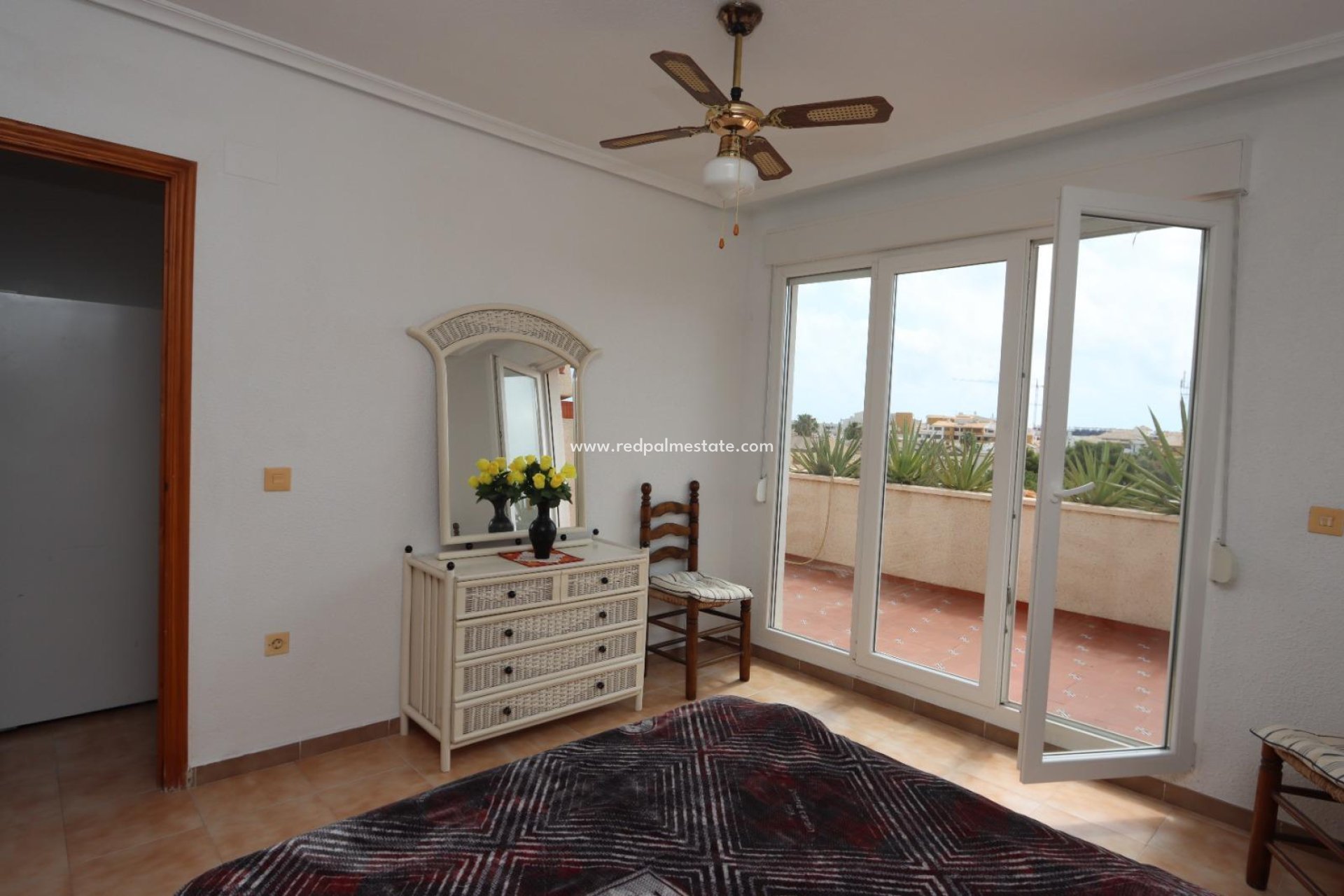 Återförsäljning - Lägenhet Penthouse -
Orihuela Costa - Punta Prima