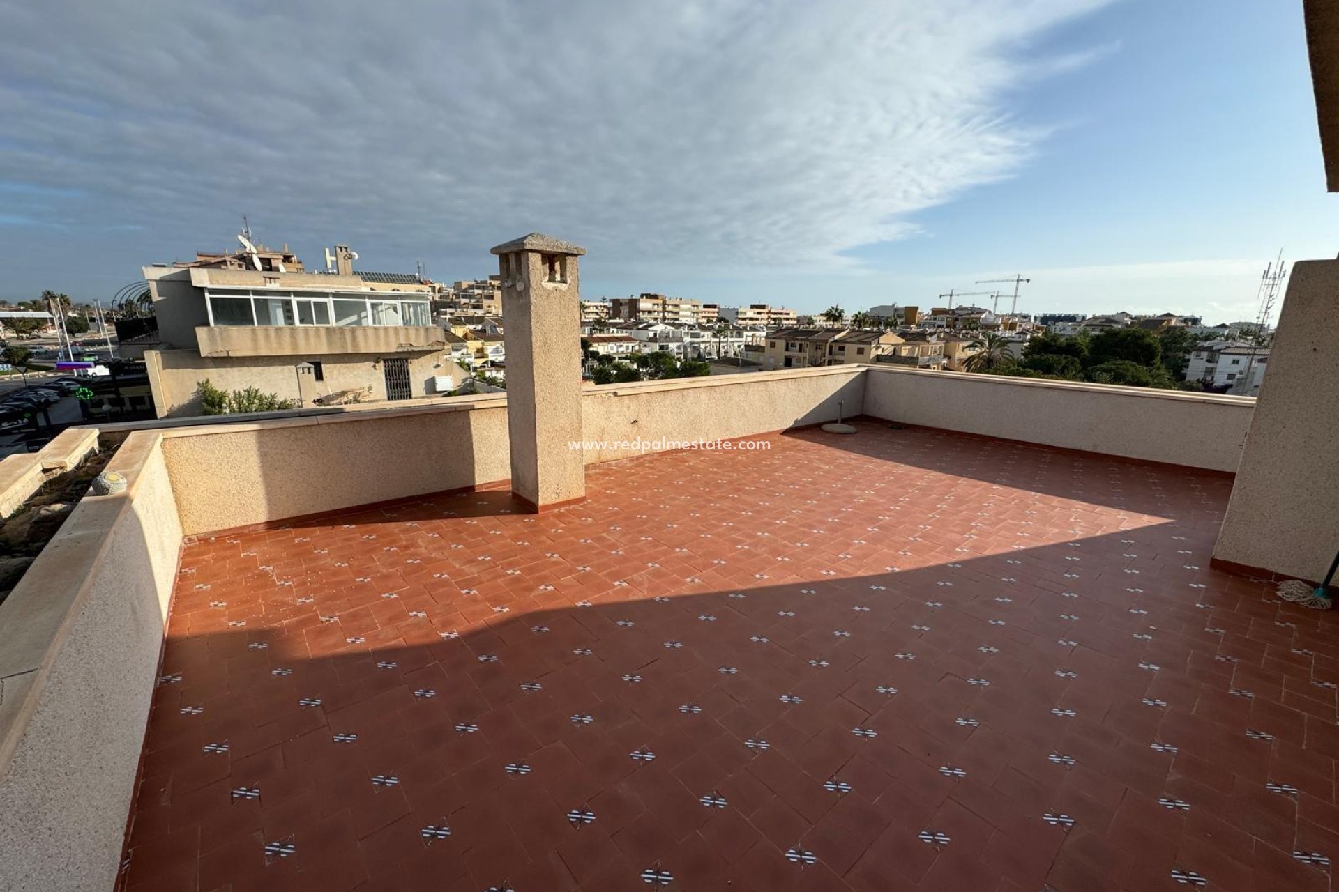 Återförsäljning - Lägenhet Penthouse -
Orihuela Costa - Punta Prima