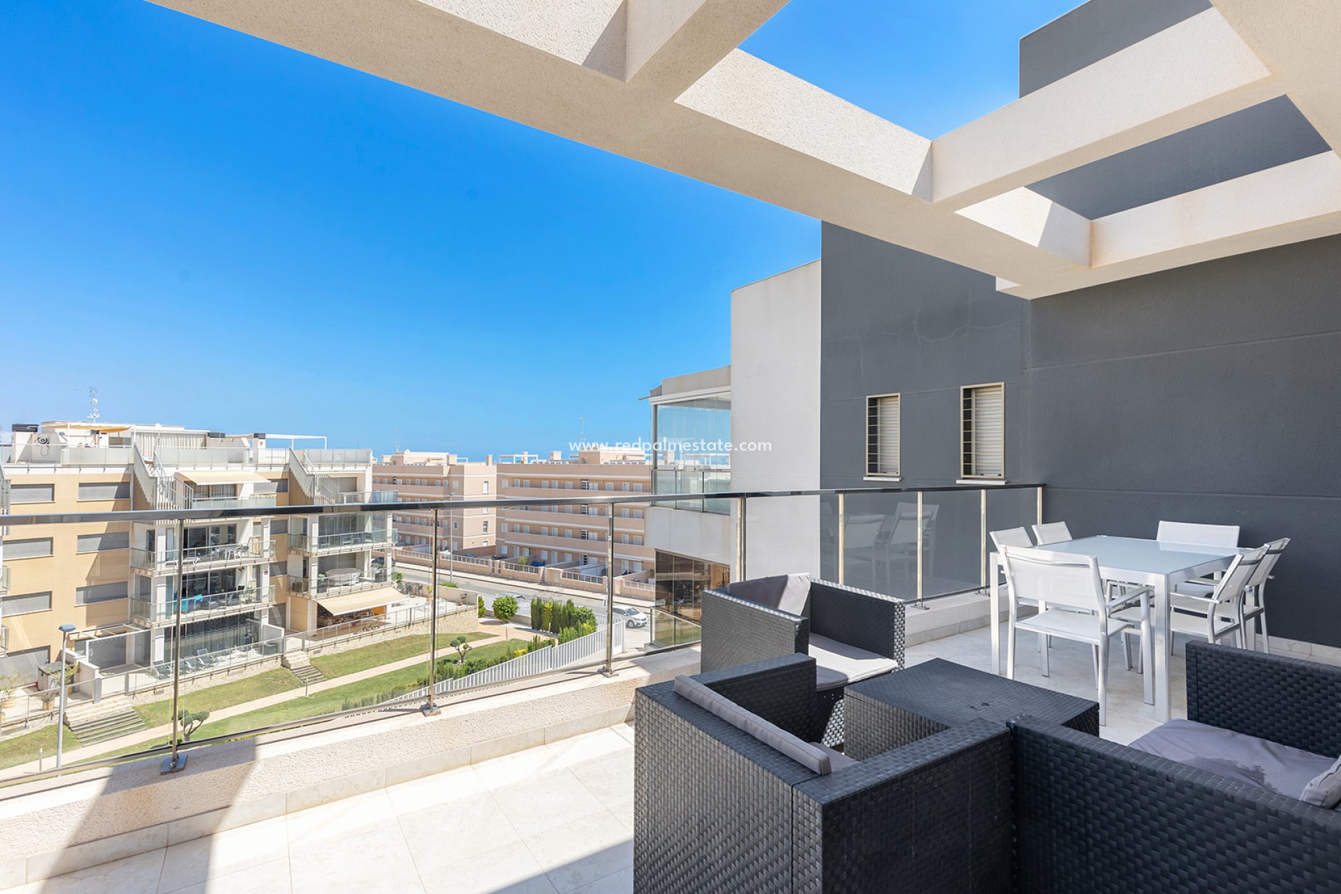 Återförsäljning - Lägenhet Penthouse -
Orihuela Costa - Villamartín