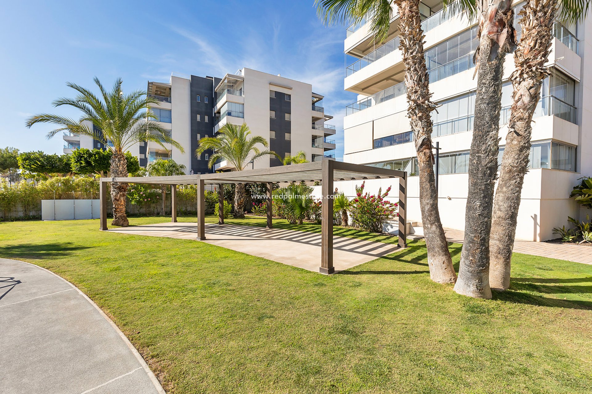 Återförsäljning - Lägenhet Penthouse -
Orihuela Costa - Villamartín