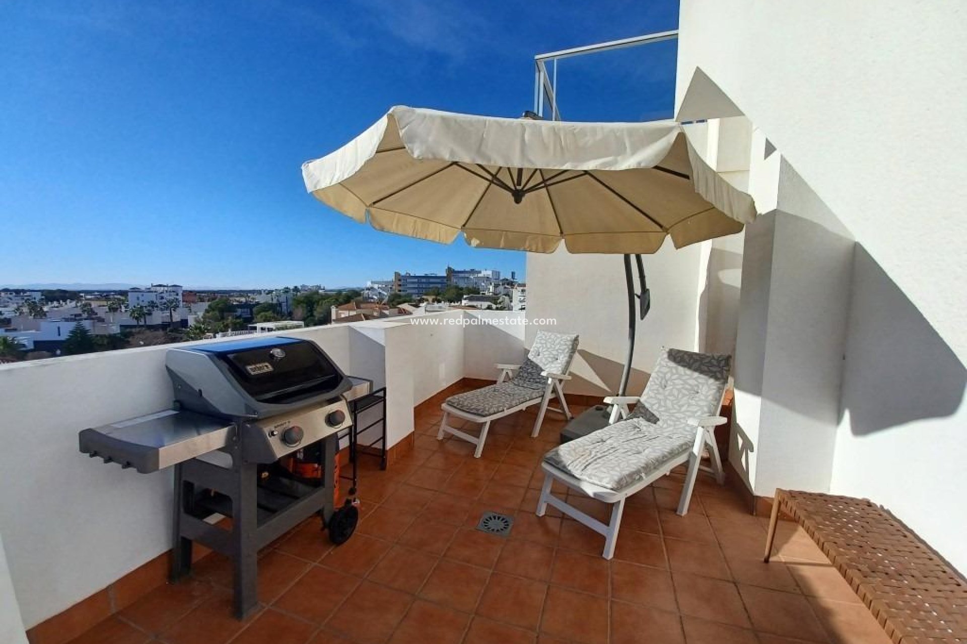 Återförsäljning - Lägenhet Penthouse -
Orihuela Costa - Villamartín