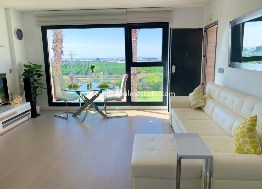 Återförsäljning - Lägenhet Penthouse -
Pilar de la Horadada - Costa Blanca