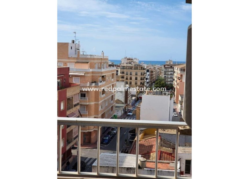 Återförsäljning - Lägenhet Penthouse -
Torrevieja - Center