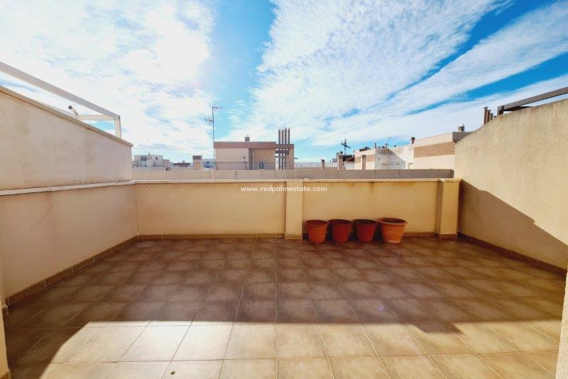 Återförsäljning - Lägenhet Penthouse -
Torrevieja - Costa Blanca