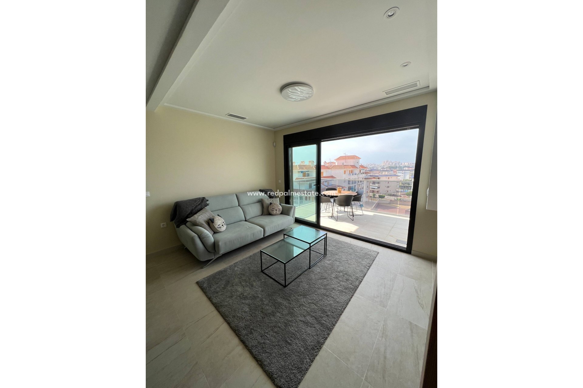 Återförsäljning - Lägenhet Penthouse -
Torrevieja - La Mata