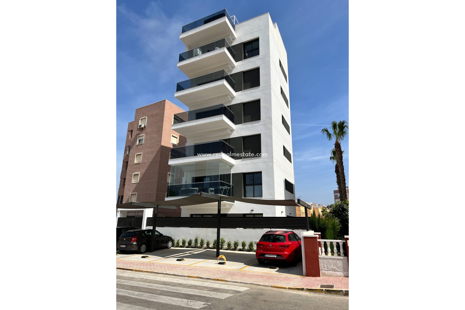 Återförsäljning - Lägenhet Penthouse -
Torrevieja - La Mata