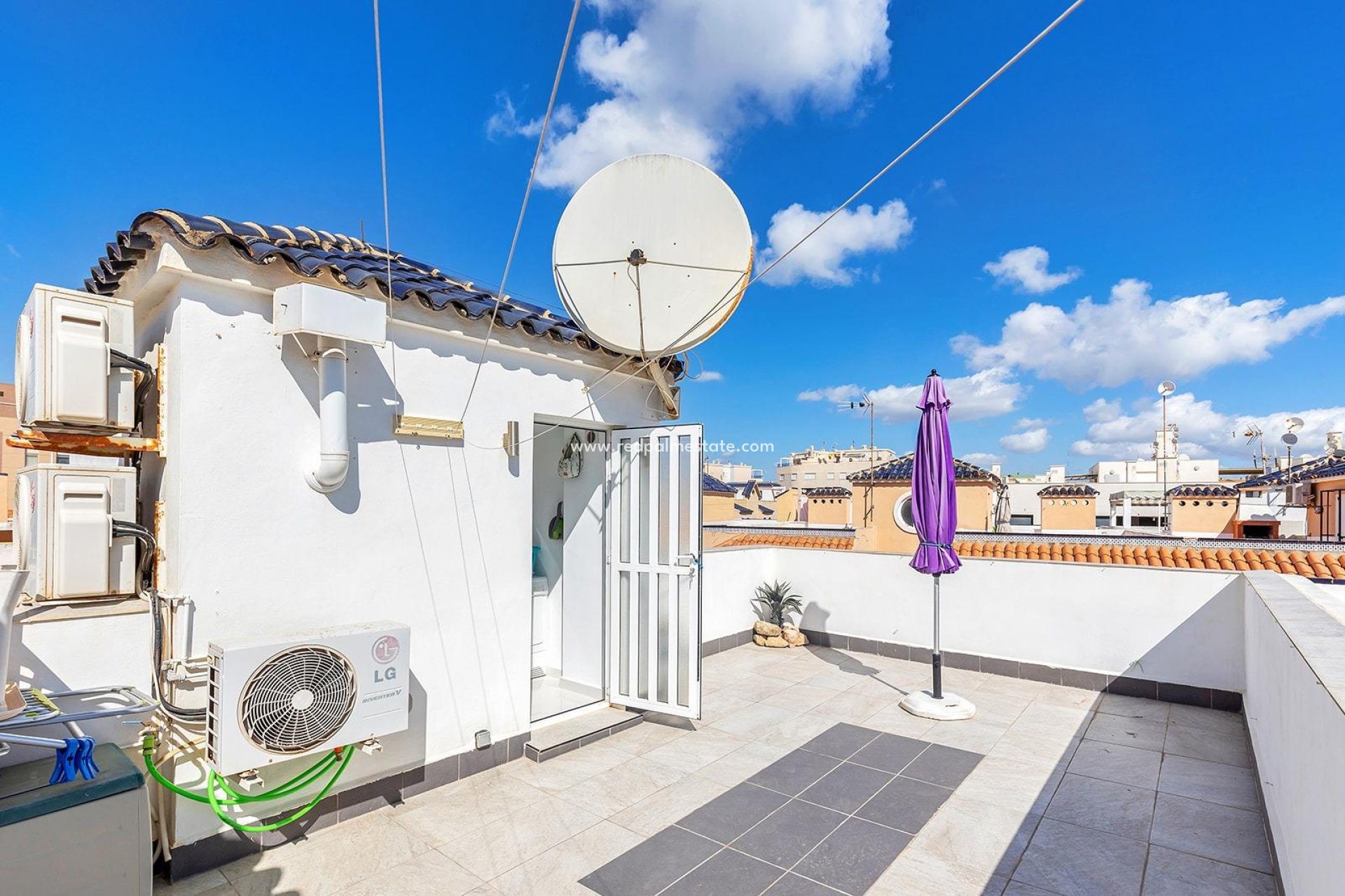 Återförsäljning - Lägenhet Penthouse -
Torrevieja - La Mata