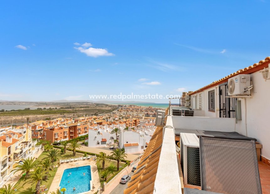 Återförsäljning - Lägenhet Penthouse -
Torrevieja - La Mata