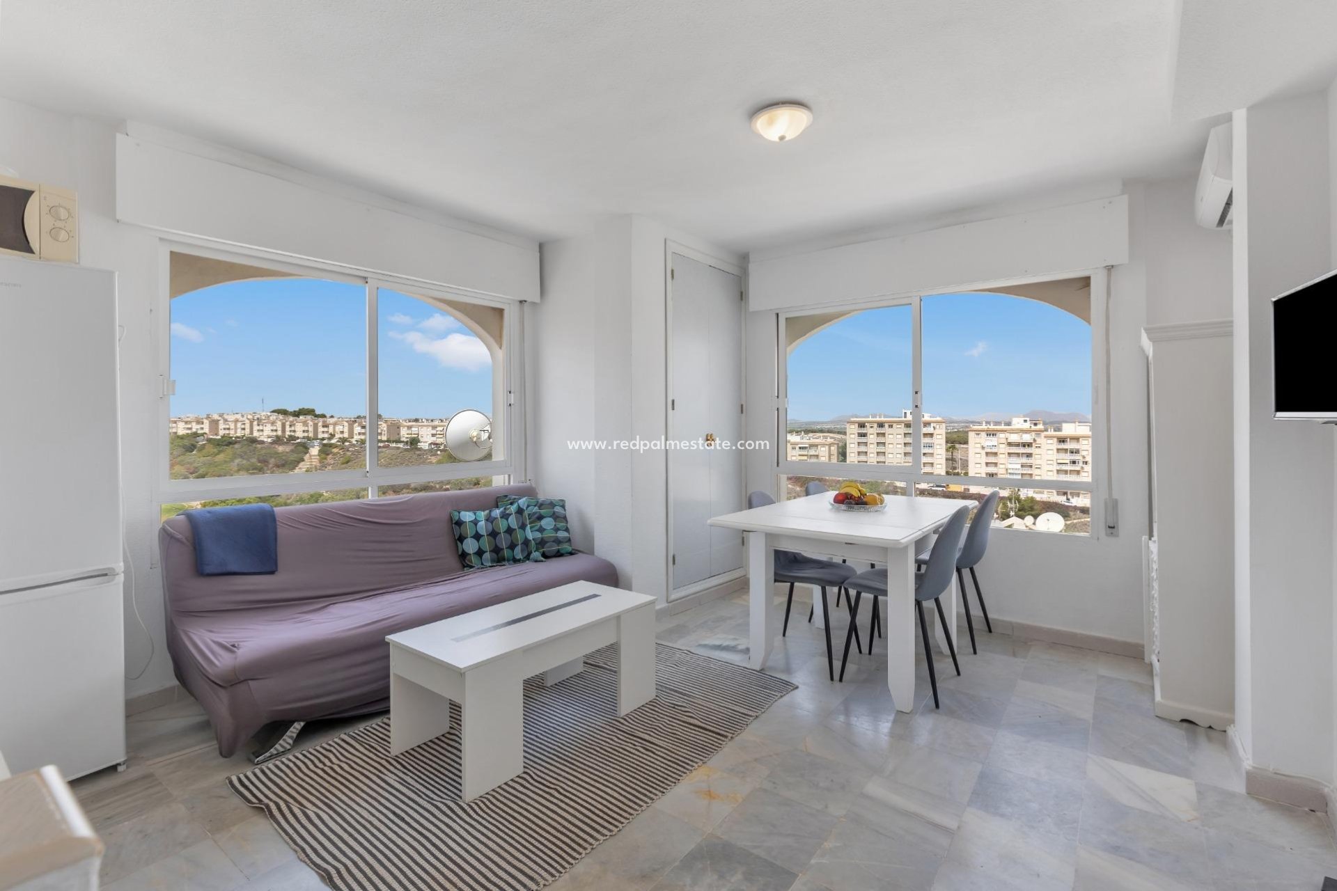 Återförsäljning - Lägenhet Penthouse -
Torrevieja - La Mata