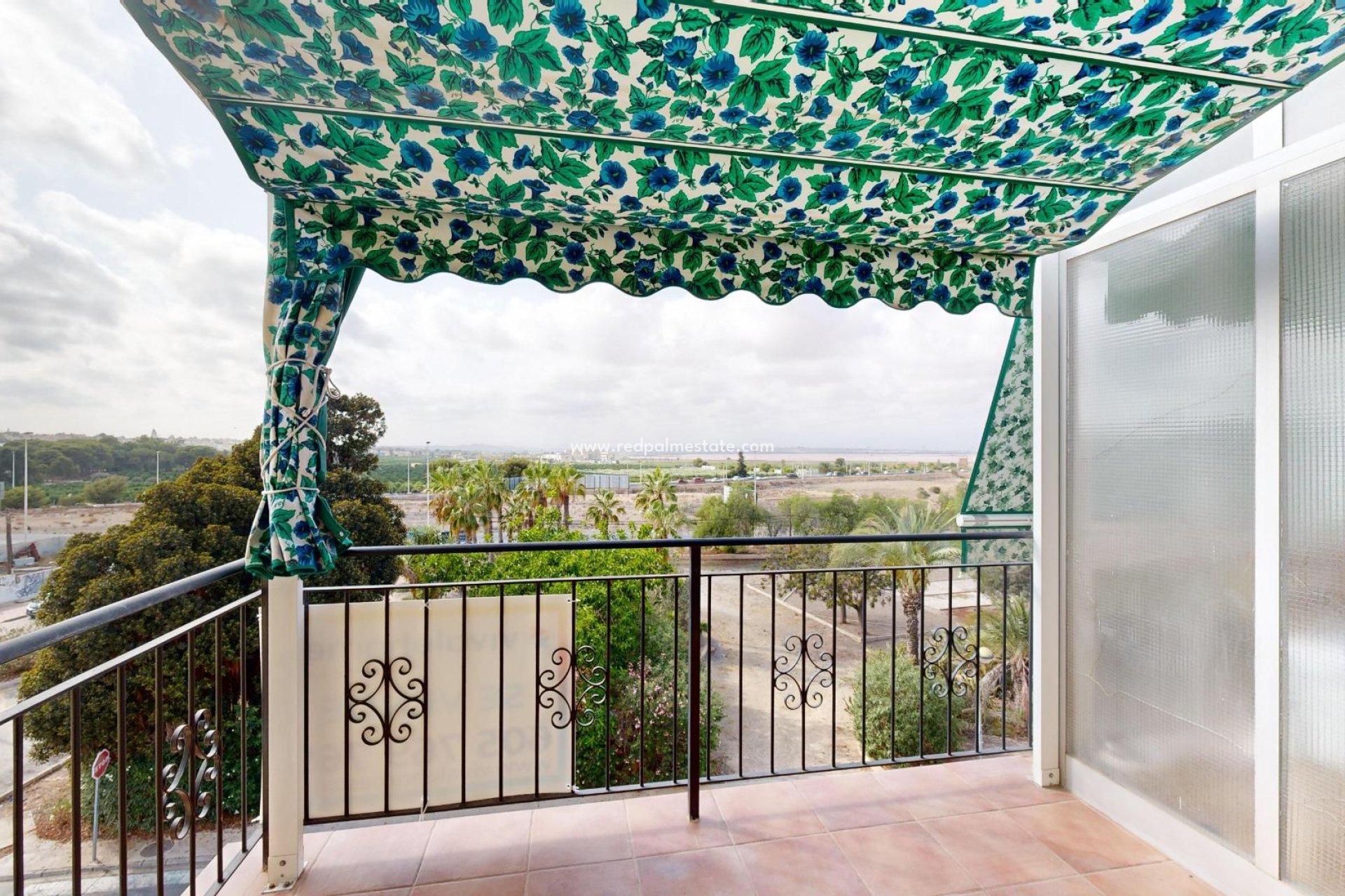 Återförsäljning - Lägenhet Penthouse -
Torrevieja - La Veleta