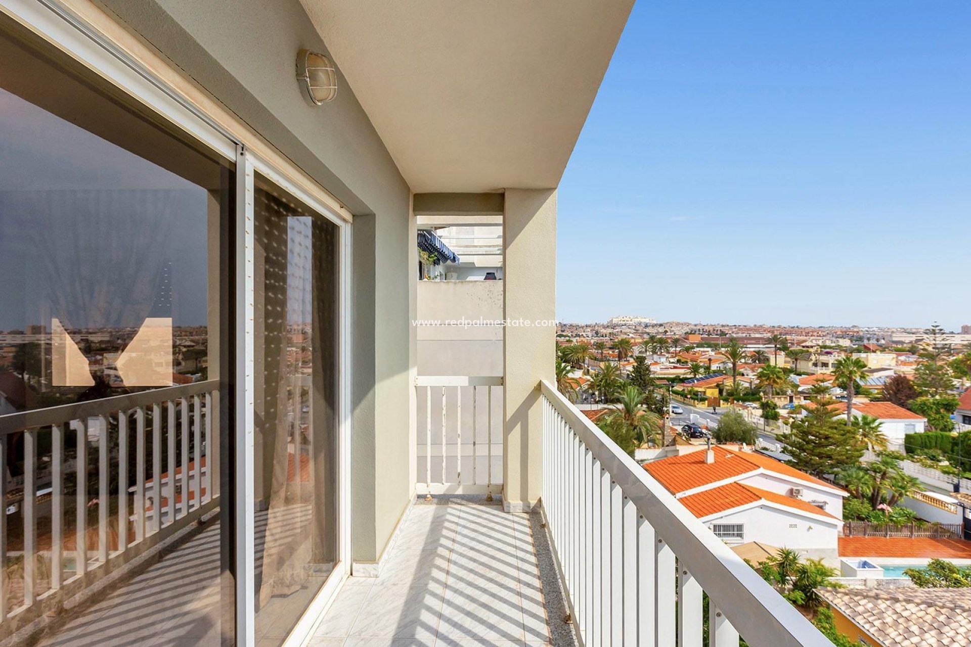 Återförsäljning - Lägenhet Penthouse -
Torrevieja - Nueva Torrevieja - Aguas Nuevas