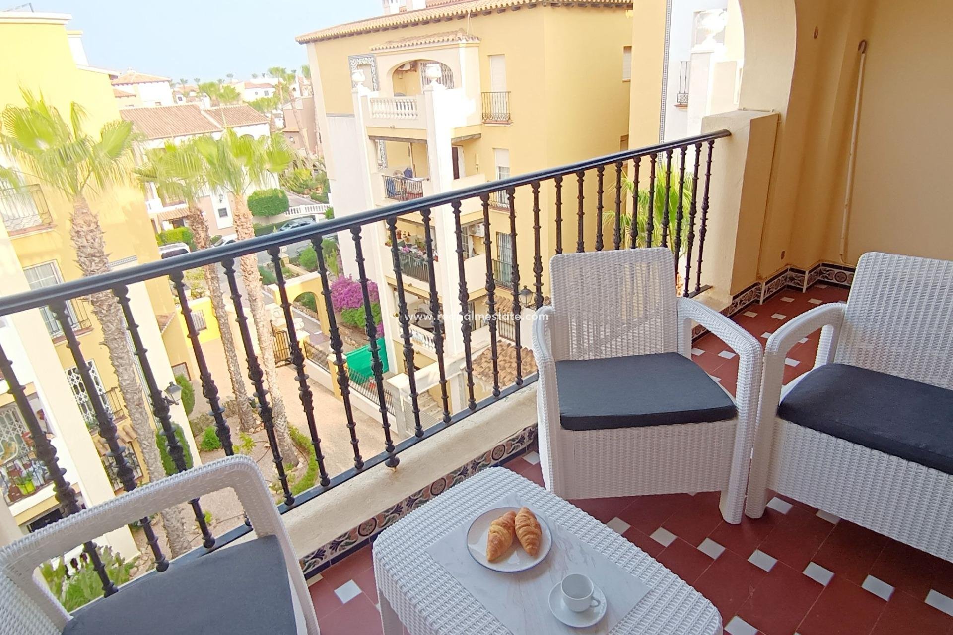 Återförsäljning - Lägenhet Penthouse -
Torrevieja - Rosaleda-los frutales