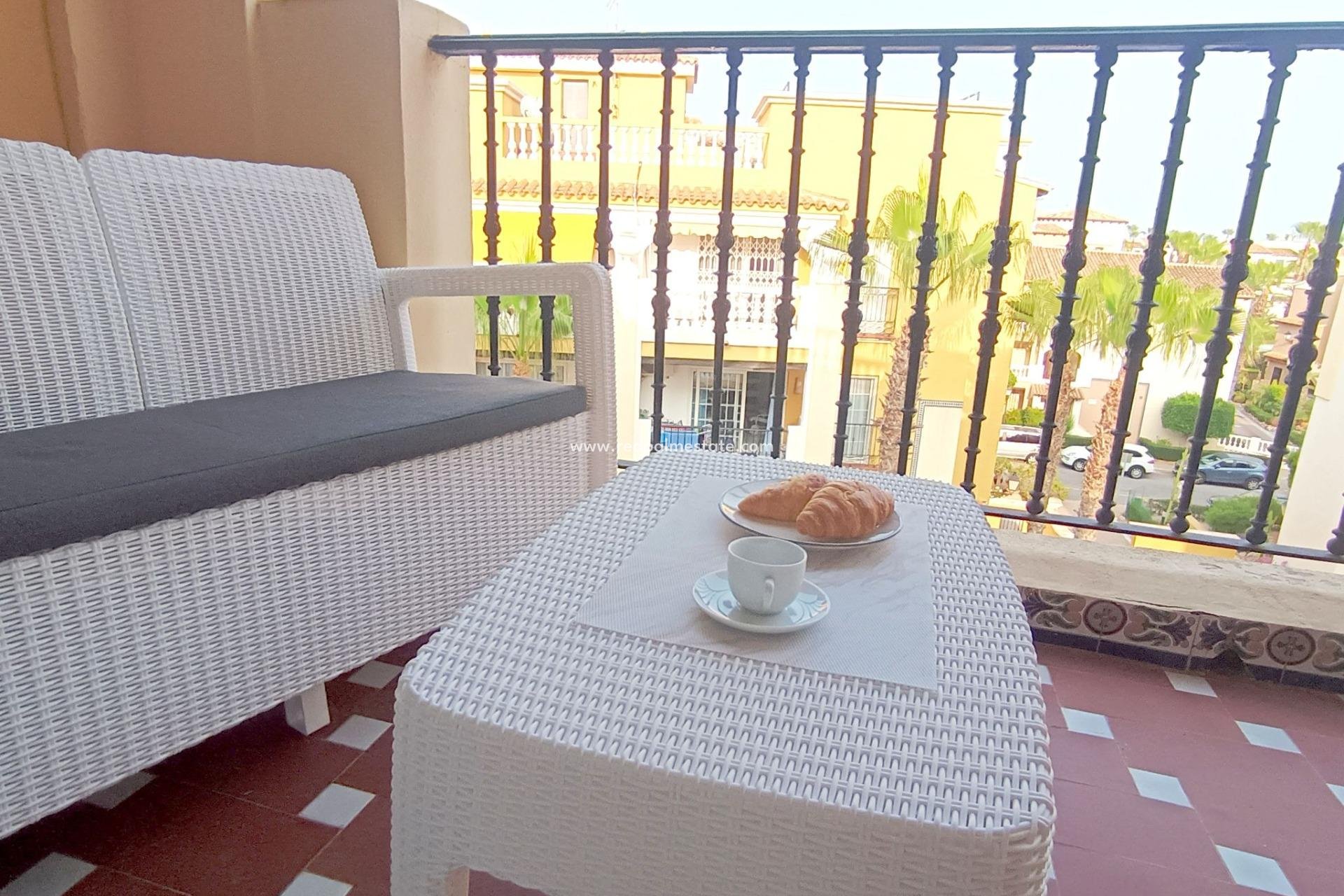 Återförsäljning - Lägenhet Penthouse -
Torrevieja - Rosaleda-los frutales