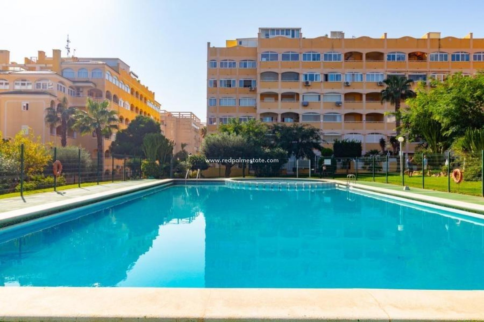 Återförsäljning - Lägenhet Penthouse -
Torrevieja - Torreblanca