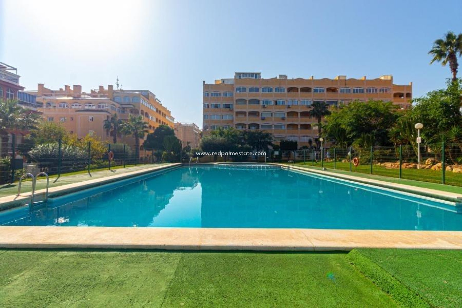 Återförsäljning - Lägenhet Penthouse -
Torrevieja - Torreblanca