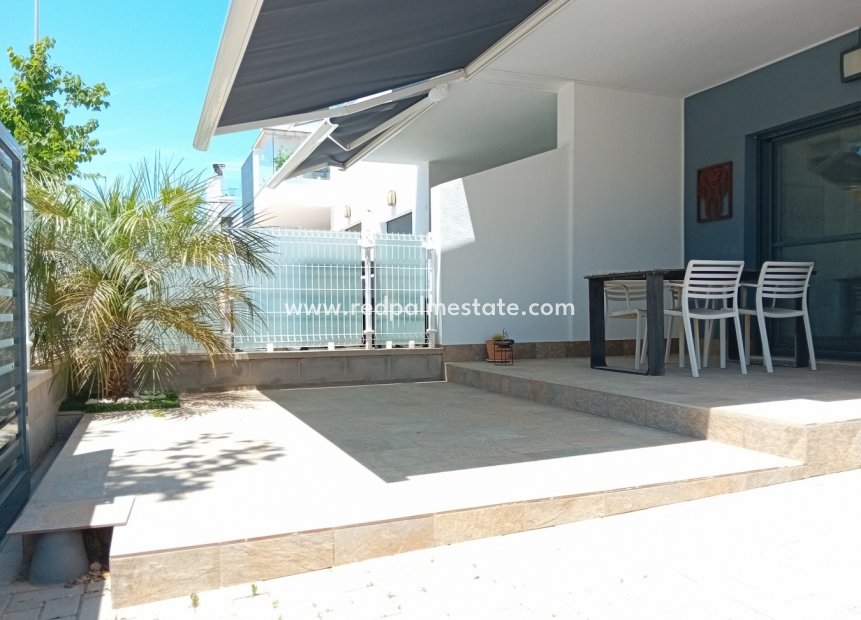 Återförsäljning - Lägenhet -
Pilar de la Horadada - Costa Blanca