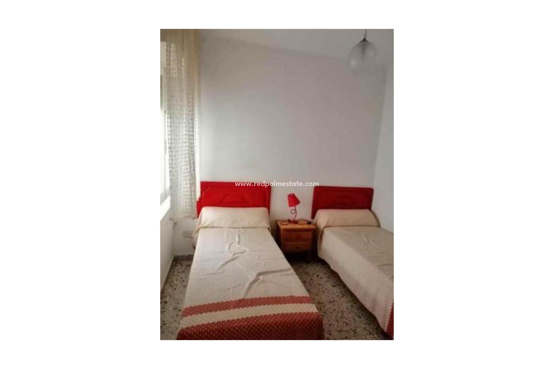 Återförsäljning - Lägenhet -
Torrevieja - Acequión
