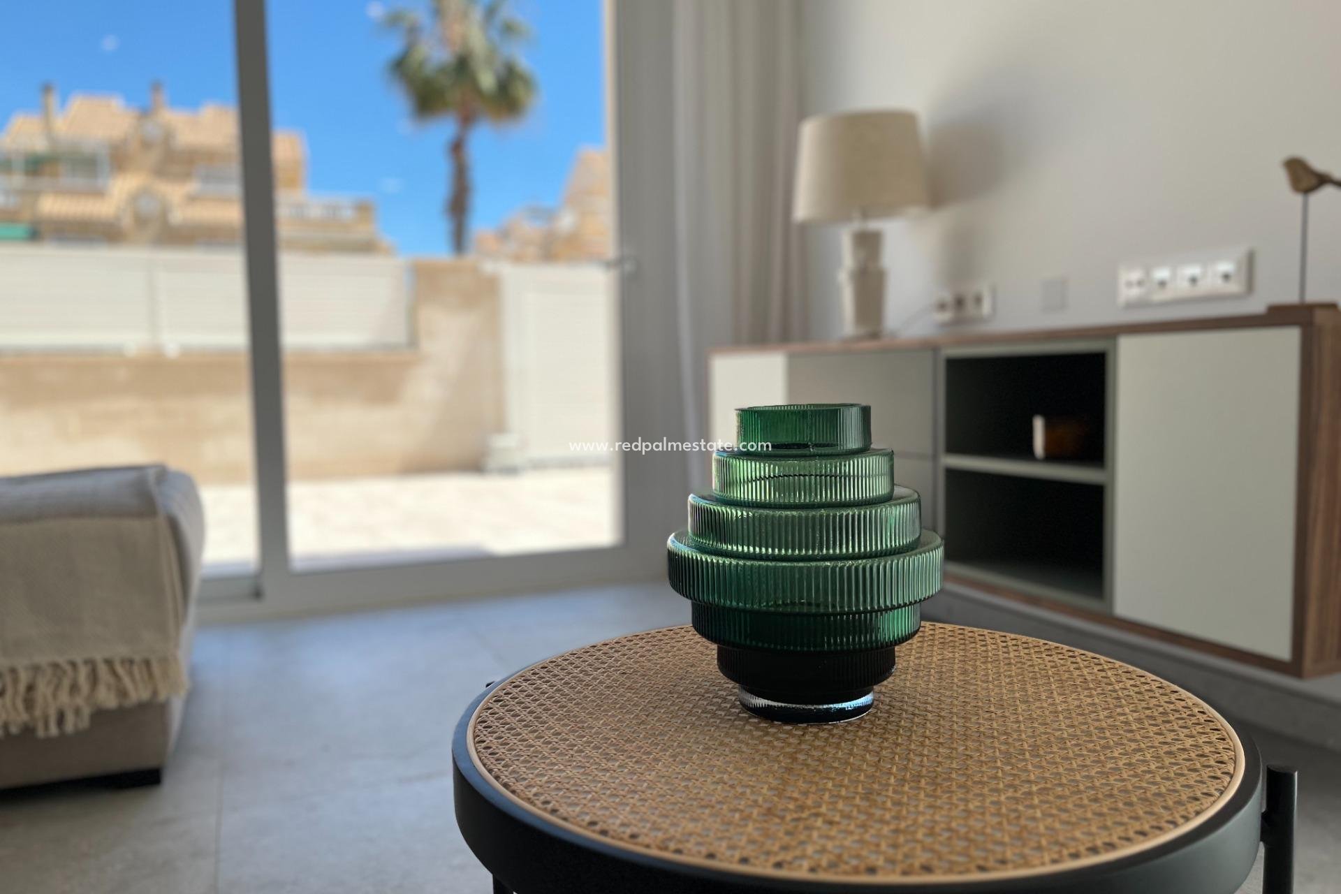 Återförsäljning - Lägenhet -
Torrevieja - Aguas Nuevas