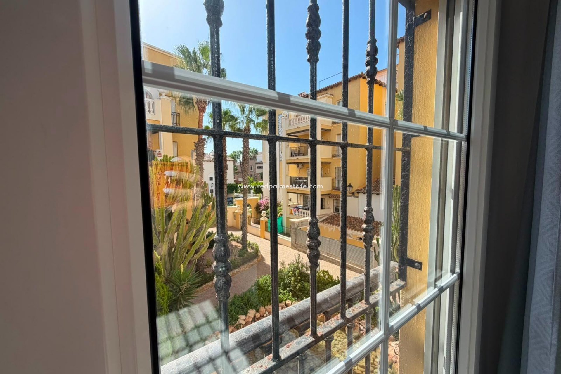 Återförsäljning - Lägenhet -
Torrevieja - Aldea Del Mar