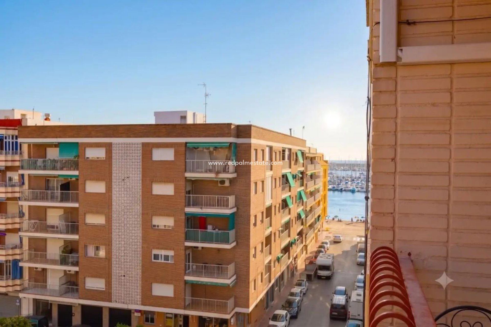 Återförsäljning - Lägenhet -
Torrevieja C