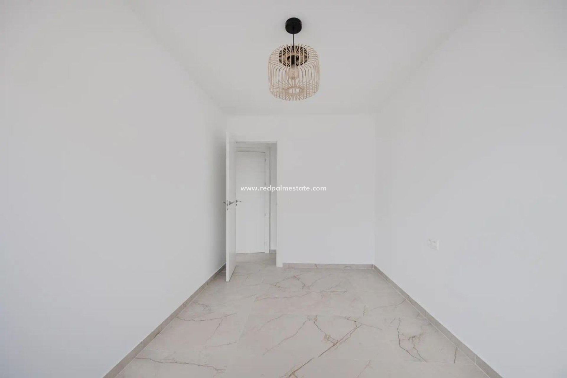 Återförsäljning - Lägenhet -
Torrevieja C