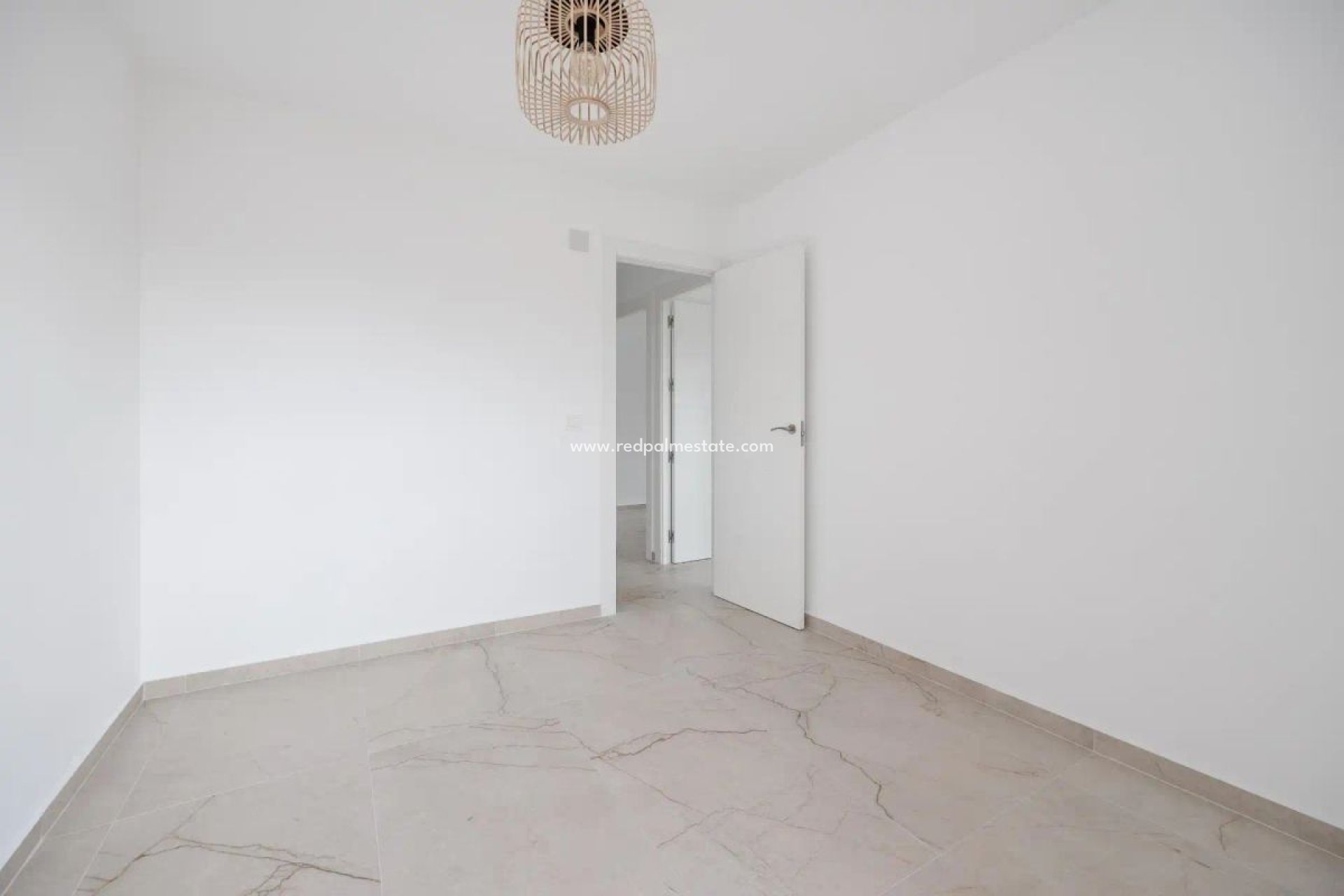 Återförsäljning - Lägenhet -
Torrevieja C