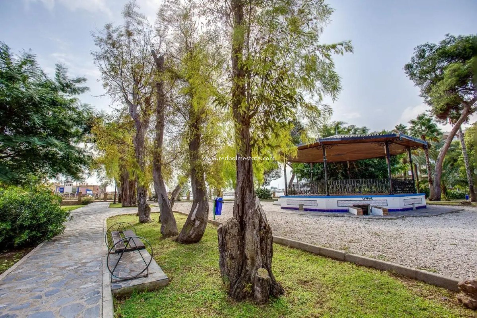 Återförsäljning - Lägenhet -
Torrevieja C