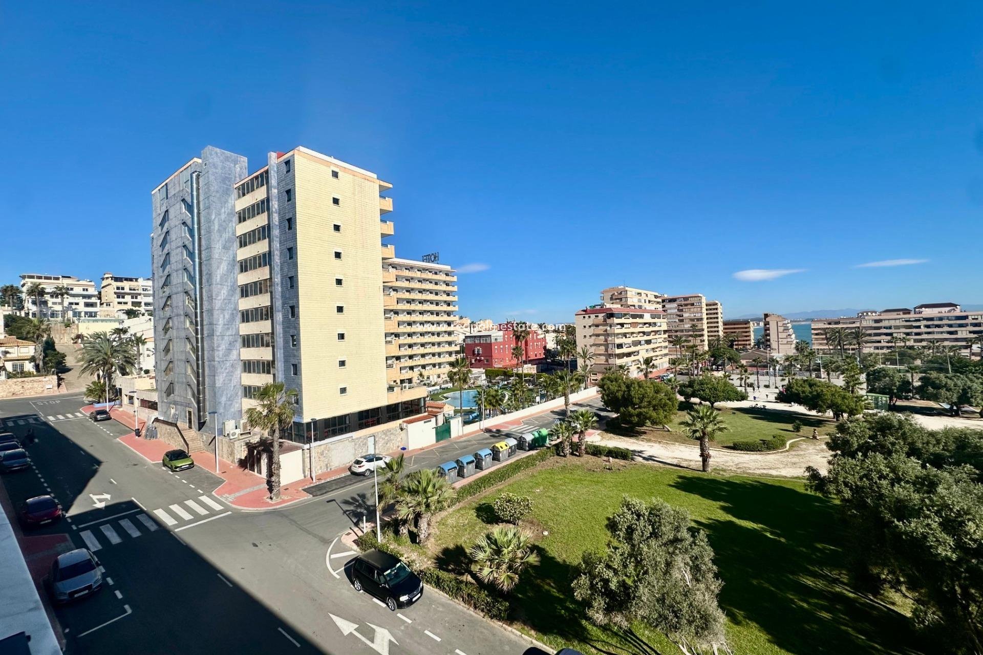 Återförsäljning - Lägenhet -
Torrevieja - Cabo cervera